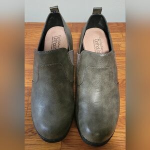 NWT IN BOX Grey Bootlet Shoes